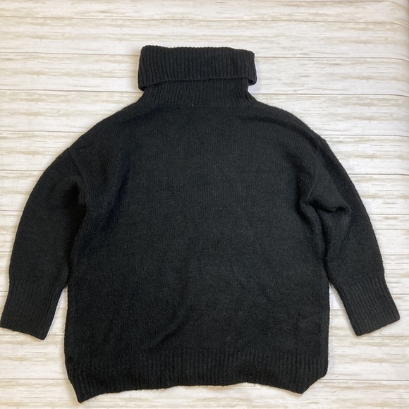 TOPSHOP Maternity Sweater Turtle Neck - Picture 2 of 3